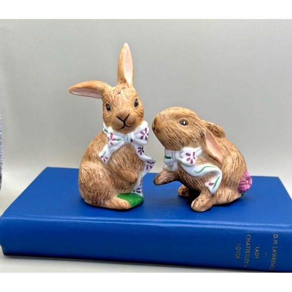 Other - Ceramic Easter Bunny Salt and Pepper Shakers